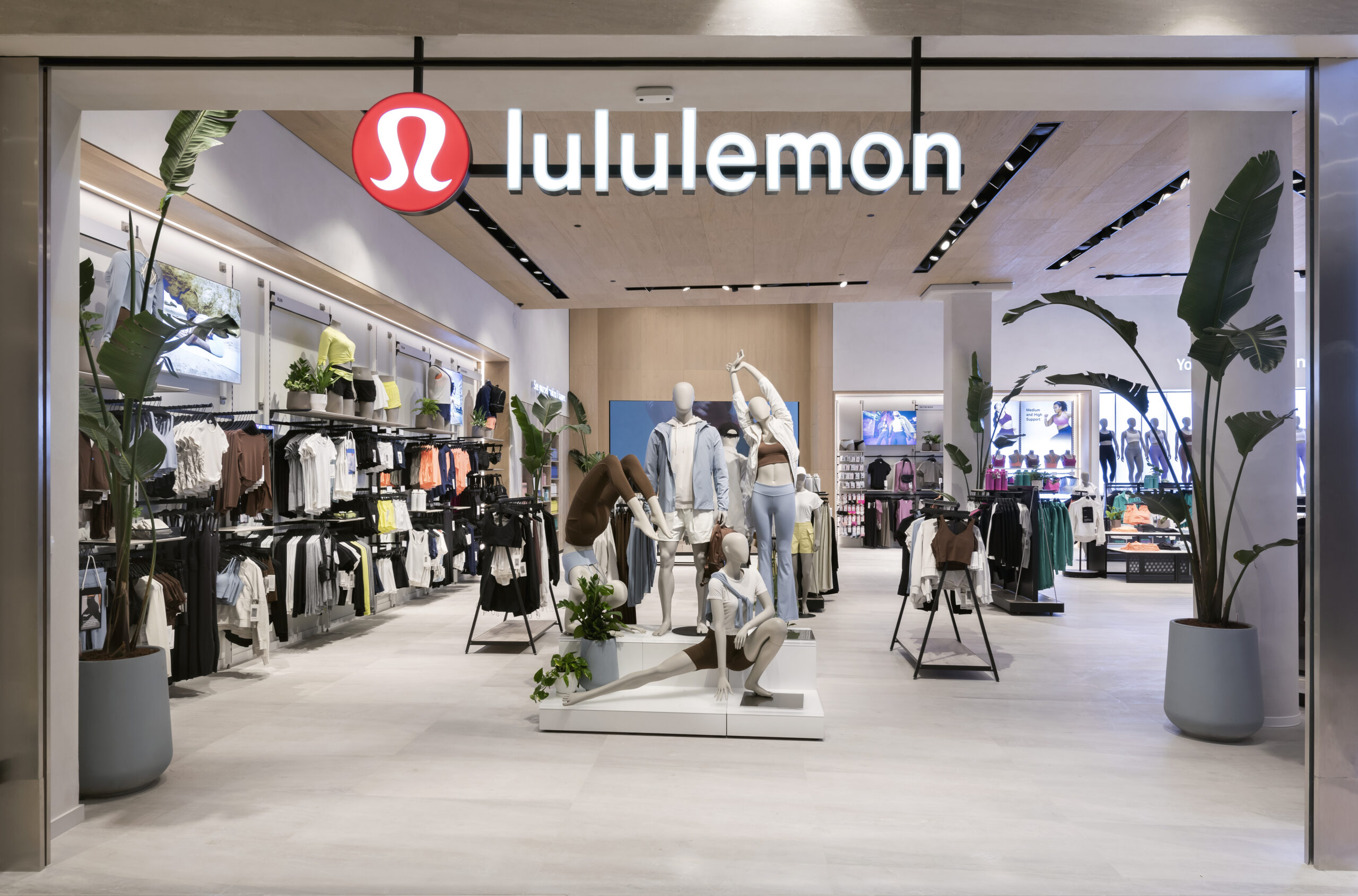 Lululemon Ramat-Aviv - 01